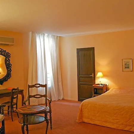 Hotel-restaurant Eychenne 3* Saint-Girons (Ariege)