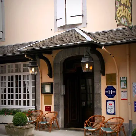 Hotel-restaurant Eychenne Hotel