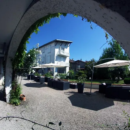 Hotel Hotel-restaurant Eychenne Saint-Girons (Ariege)